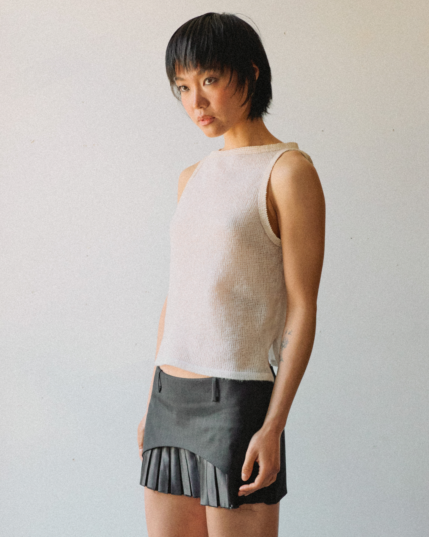 FORM TANK IN WHITE