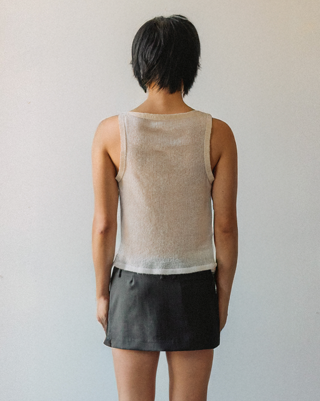 FORM TANK IN WHITE